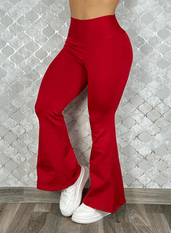 Pantalón Renata mujer: elegante y versátil, corte favorecedor y tela stretch cómoda para todo el día, fácil de combinar