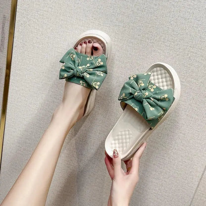Sandalias de mujer estilo casual con moño verde, suela acolchonada para máxima comodidad y diseño antideslizante, perfectas para uso diario y para cuidar la salud de los pies.