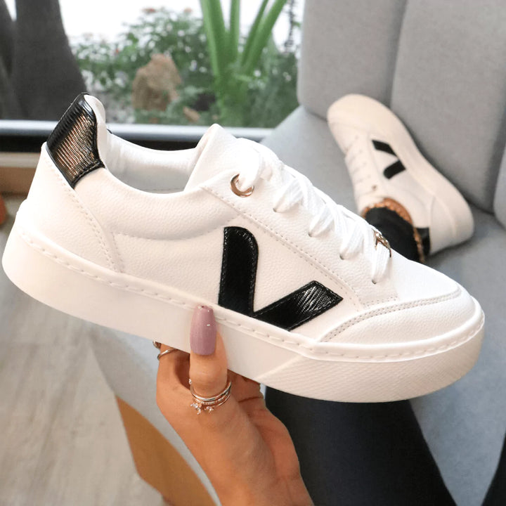 Zapatillas V Clásicas con suela antideslizante y acolchado interno, diseñadas para ofrecer máximo confort durante todo el día