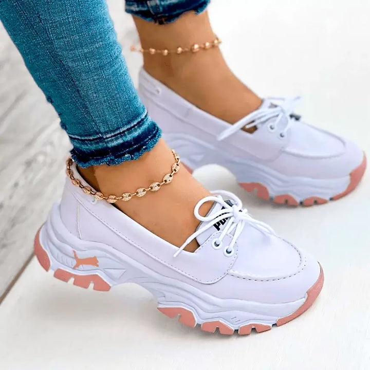Zapatillas Aurora blancas estilo casual con máxima comodidad