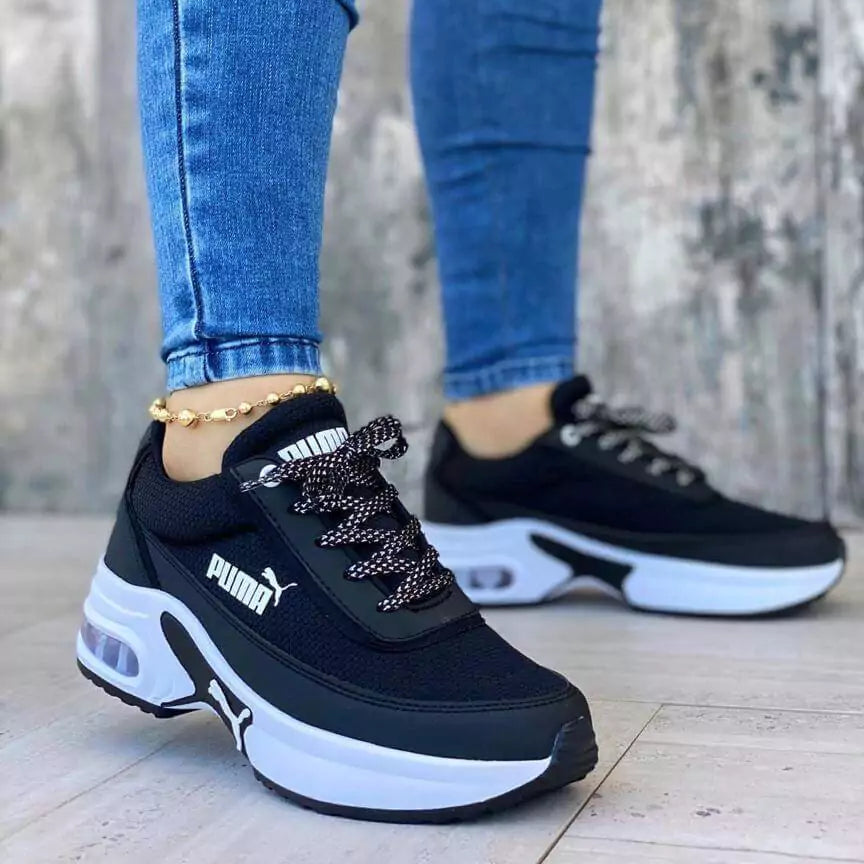 Tenis Sport Run negros para mujer, estilo clásico y versátil para cualquier look urbano o deportivo